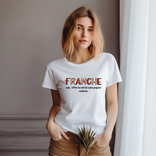 T-shirt « Franche » coupe classique créé par Céline Studio Création
